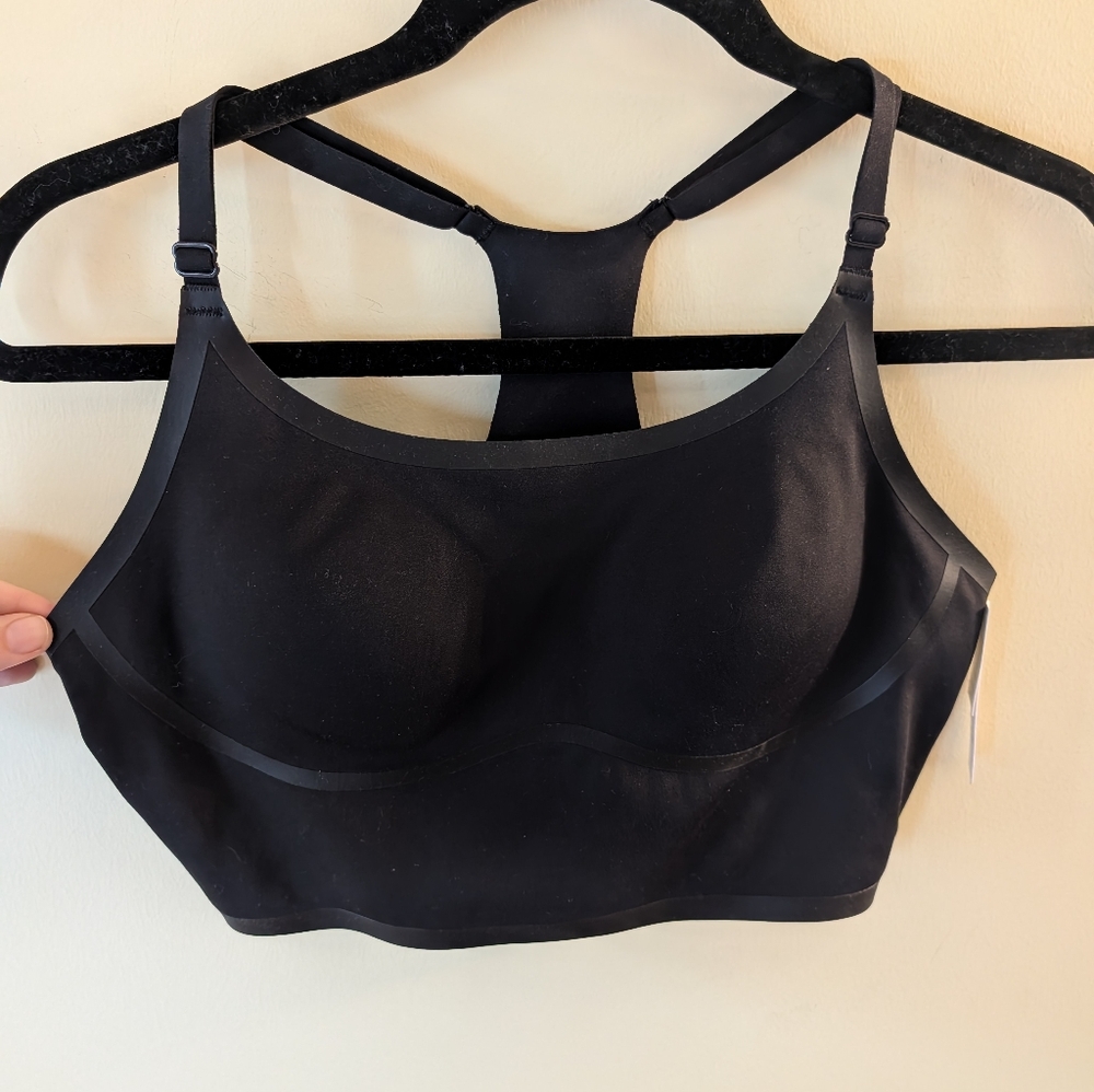 NWT!🌟🖤PINK by Victoria’s Secret — Lightly Lined Sports Bra 🖤🌟Size L